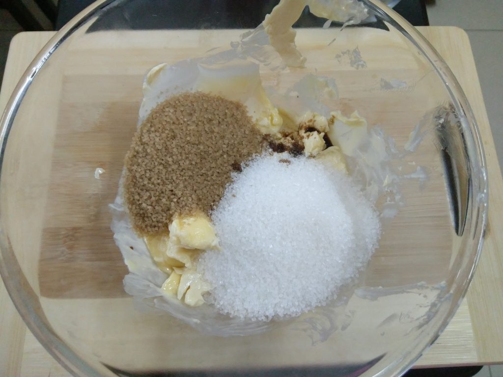 Ingredients to make Creamy Mixture