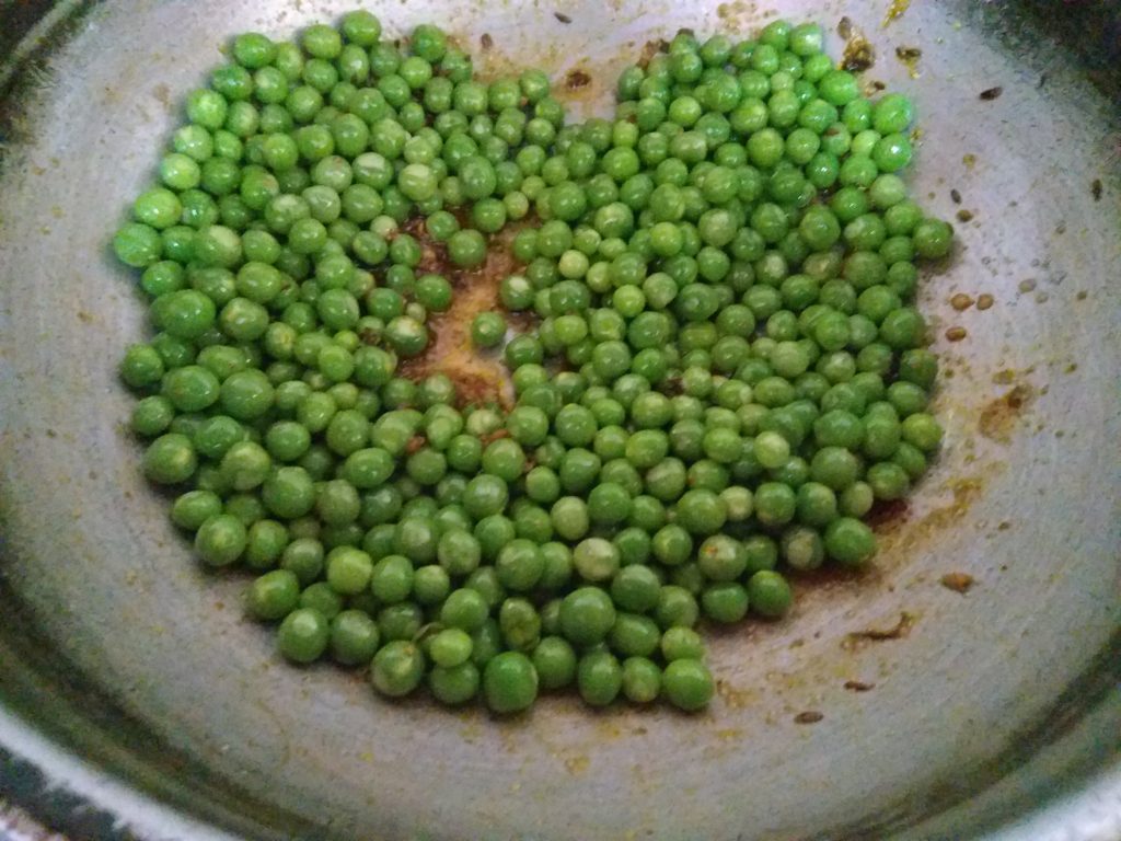 Cooked Green Peas